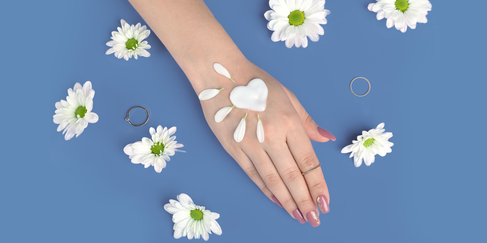 Dry Skin: Causes, Symptoms, Treatment, and Care Methods