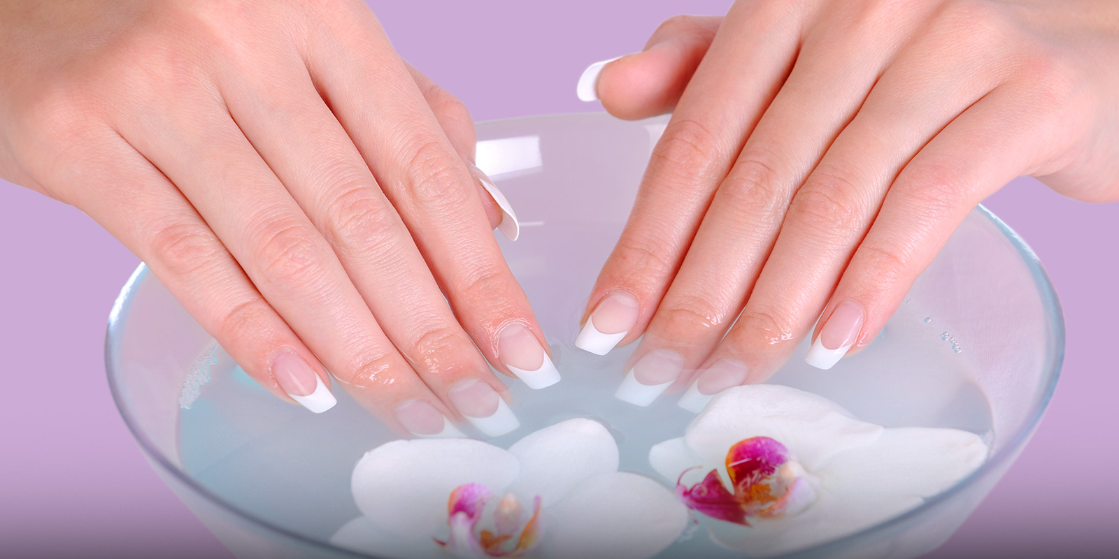 How to Moisturize Your Nails: The 4 Best Ways to Do It